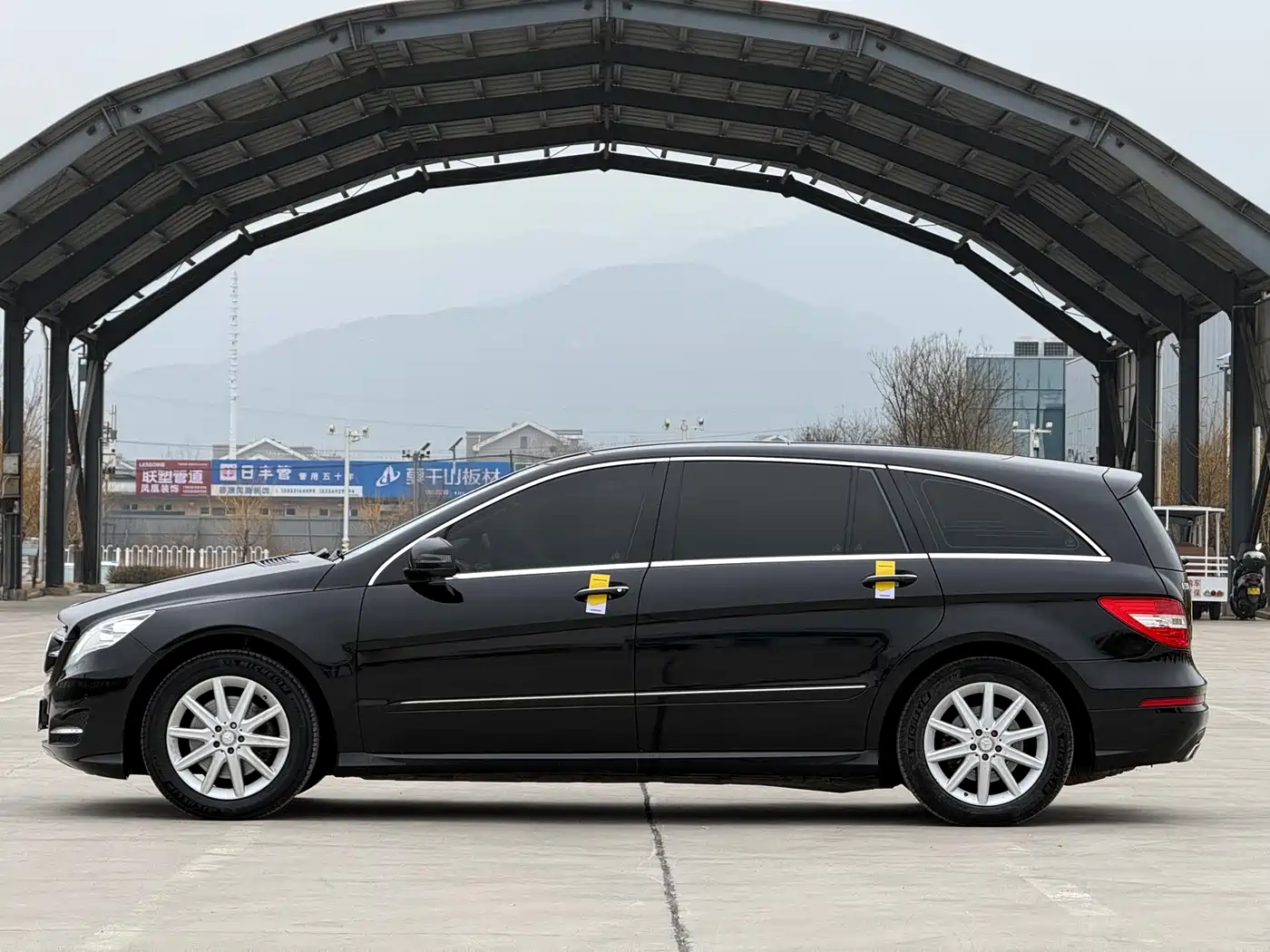 Mercedes-Benz R-Class 2011 R 350 L 4MATIC фото 6
