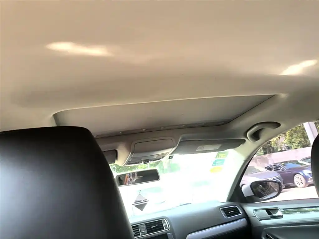 Volkswagen Sagitar 2018 280TSI DSG Comfort фото 18