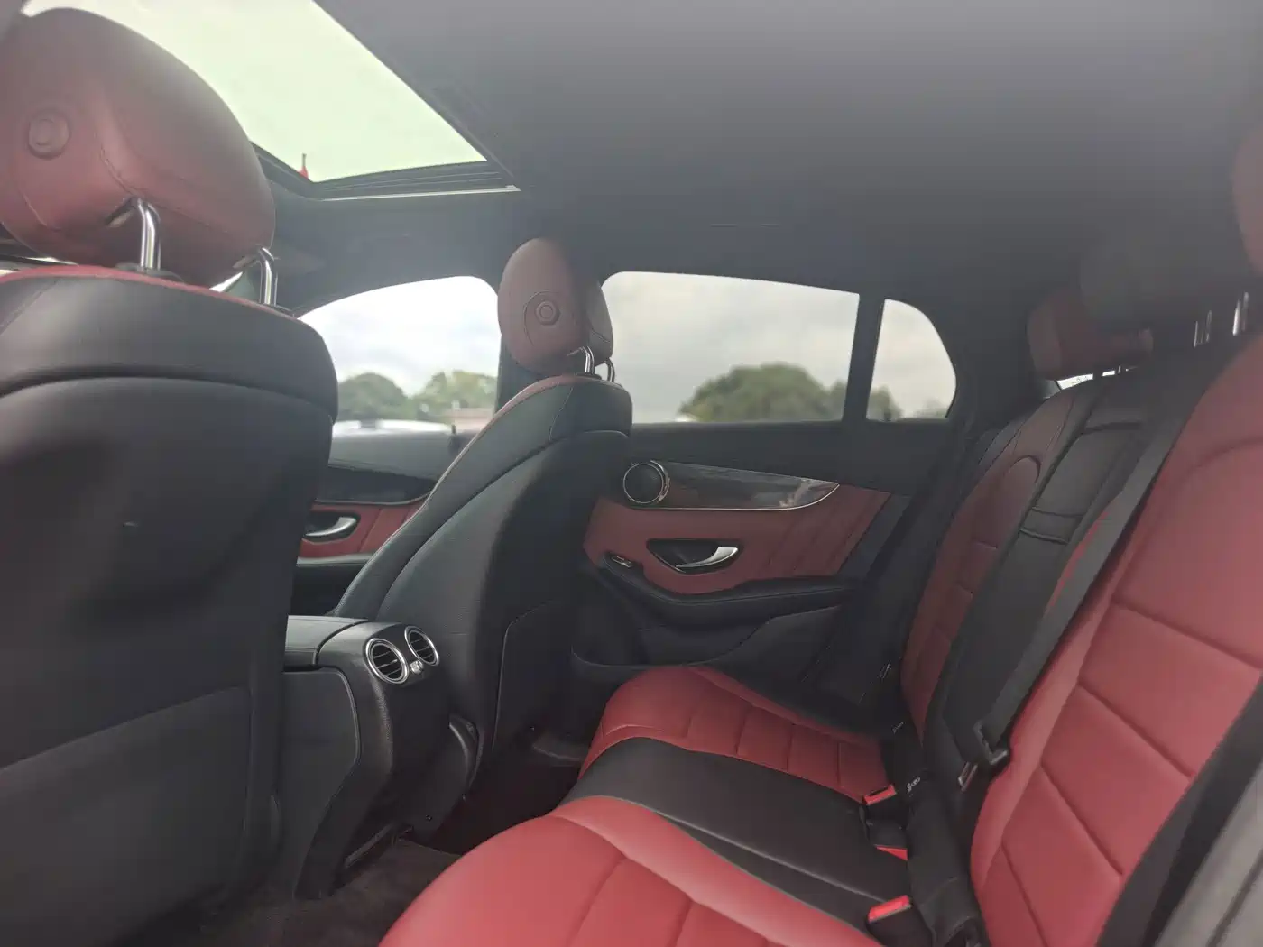 Mercedes-Benz GLC Coupe 2019 2019 GLC 260 4MATIC Coupe SUV