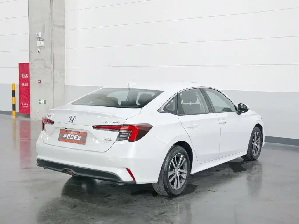 Honda Integra 2024 2023 240TURBO CVT Tech Edition