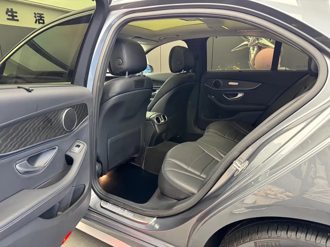 Mercedes-Benz C-Class 2017 Facelift C 200 L 4MATIC Sport Edition фото 9