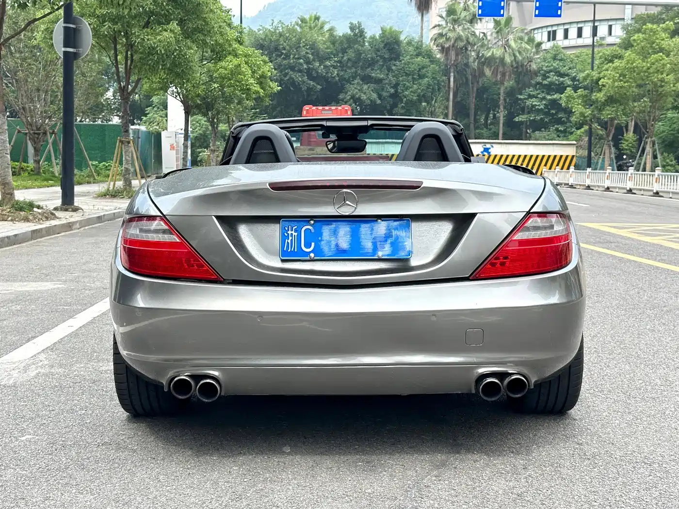 Mercedes-Benz SLK-Class 2012 2011 SLK 200 Fashion
