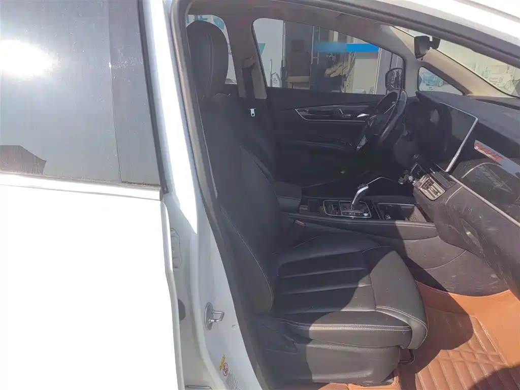 BYD Song MAX 2019 1.5T Auto Smart Connect Dynamic 7-seater China VI фото 21