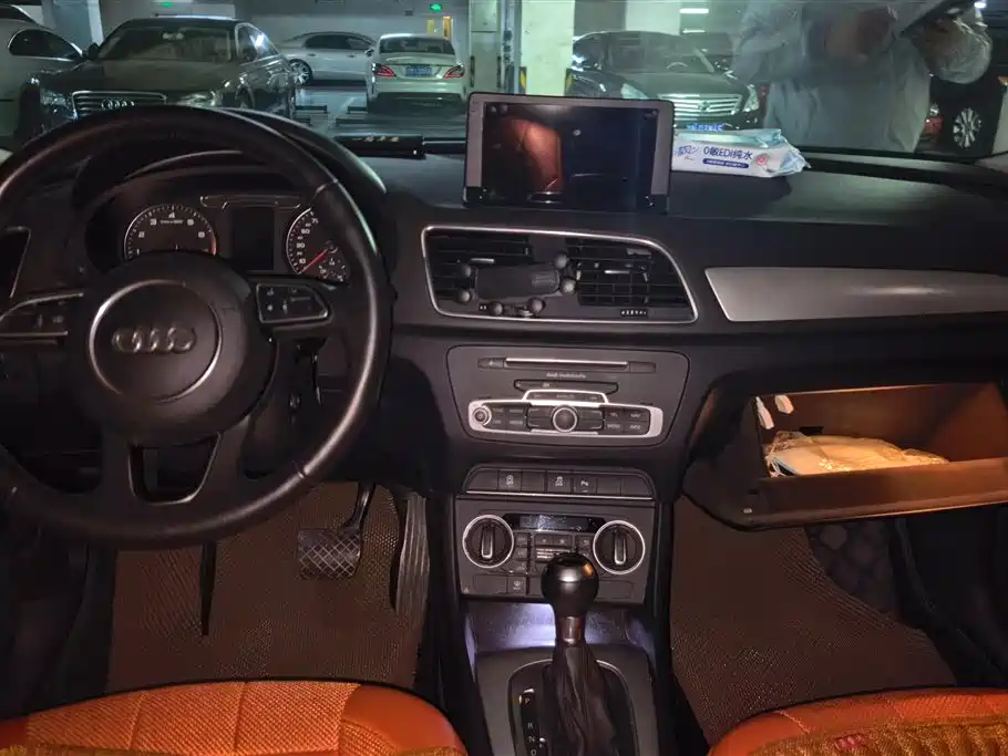 Audi Q3 2016 30 TFSI Fashion фото 12
