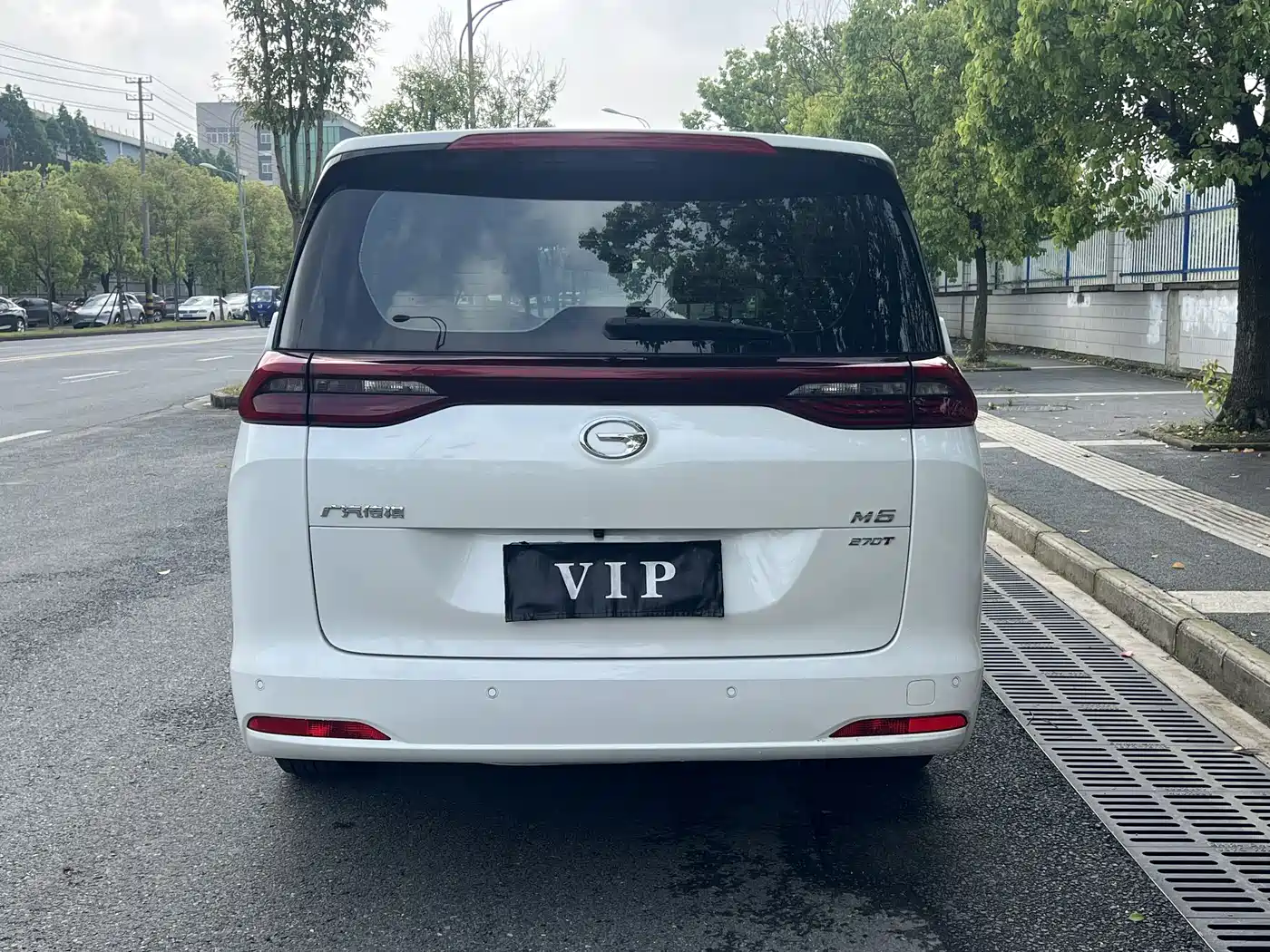 GAC Trumpchi Trumpchi M6 2019 270T Automatic Luxury (7-seater) China V фото 6
