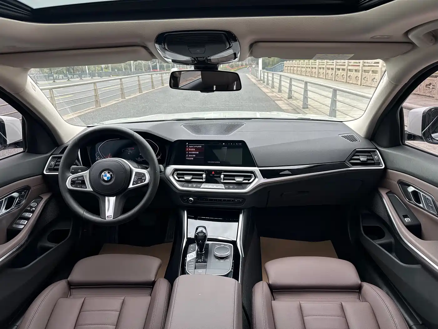 BMW 3 Series 2021 320Li M Sport Package фото 6