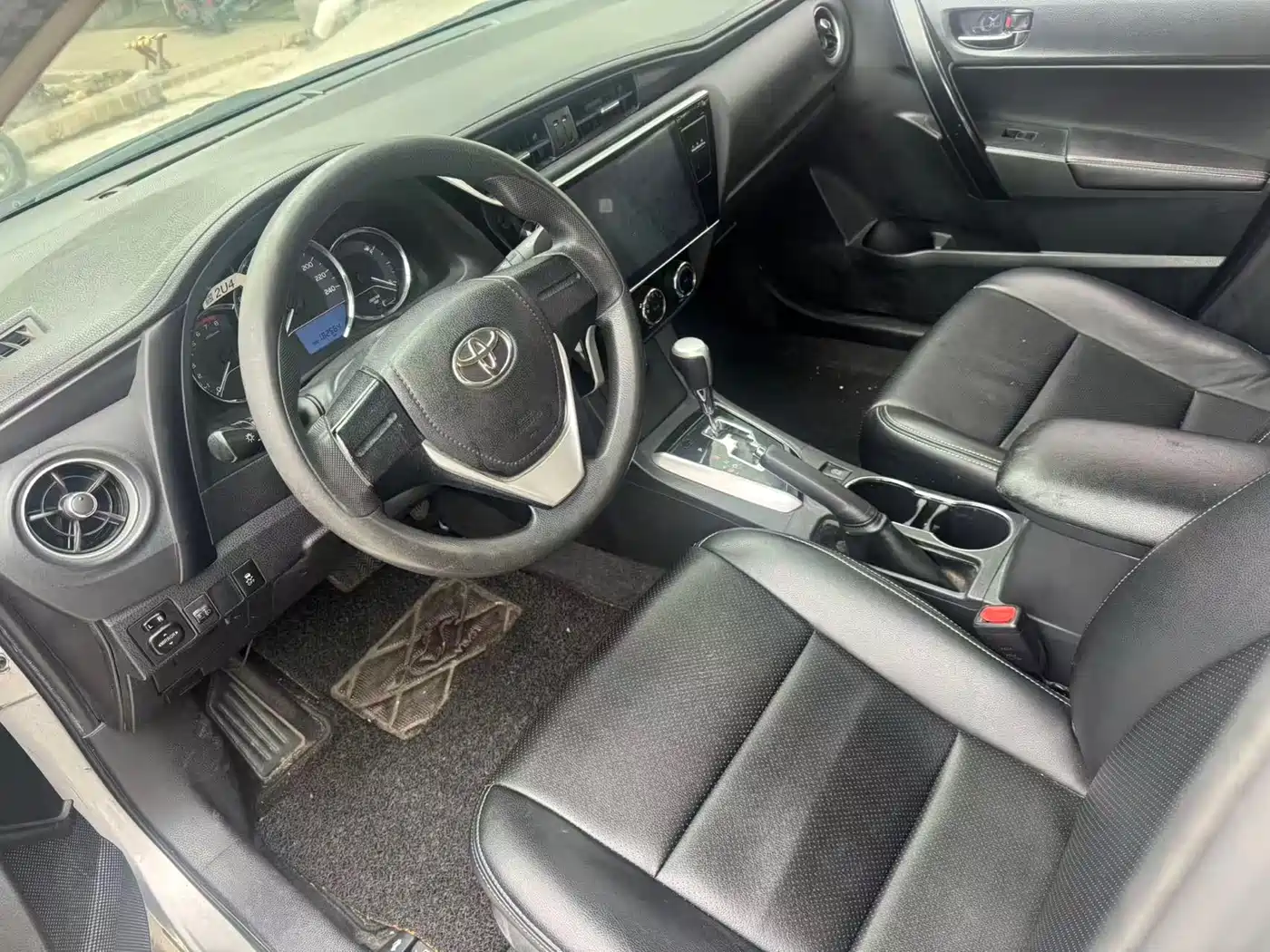 Toyota Corolla 2017 Facelift 1.2T S-CVT GL фото 7