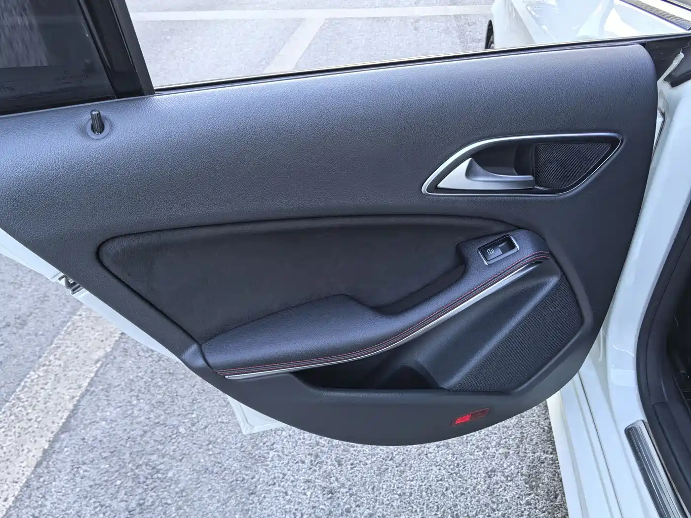 Mercedes-Benz CLA (Import) 2016 CLA 220 4MATIC фото 15