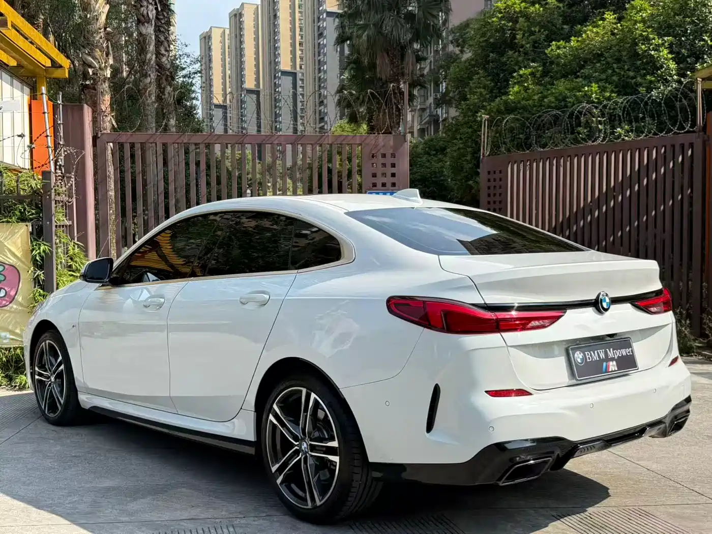BMW 2 Series (Import) 2023 225i 4-Door Coupe M Sport Package фото 15