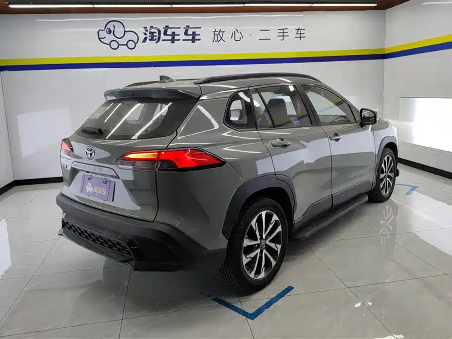 Toyota Corolla Cross 2022 2.0L Flagship Edition фото 3