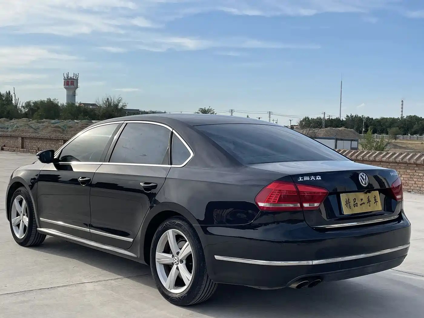 Volkswagen Passat 2012 2011 2.0TSI DSG Royal Edition