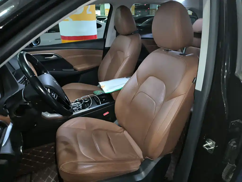 Borgward BX7 2016 2016 28T 2WD Luxury Edition 5-seater