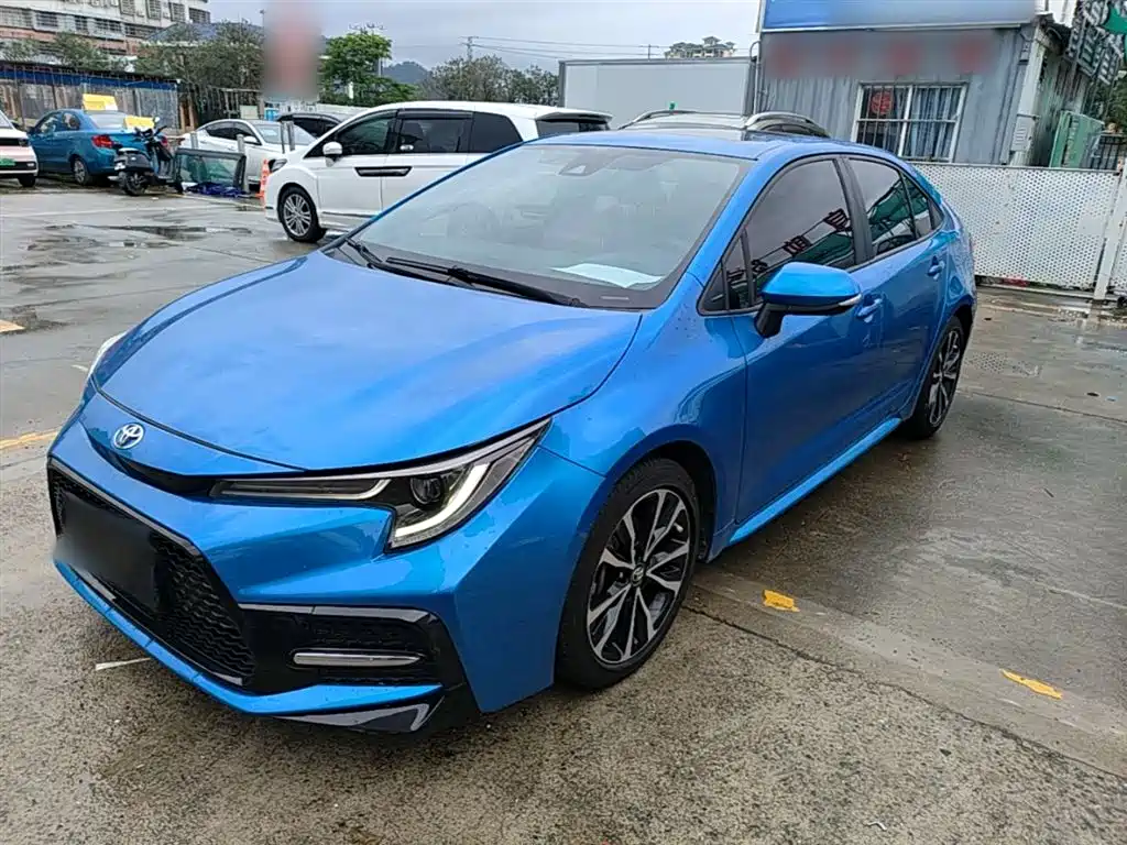 Toyota Levin 2021 185T CVT Sport Edition фото 2