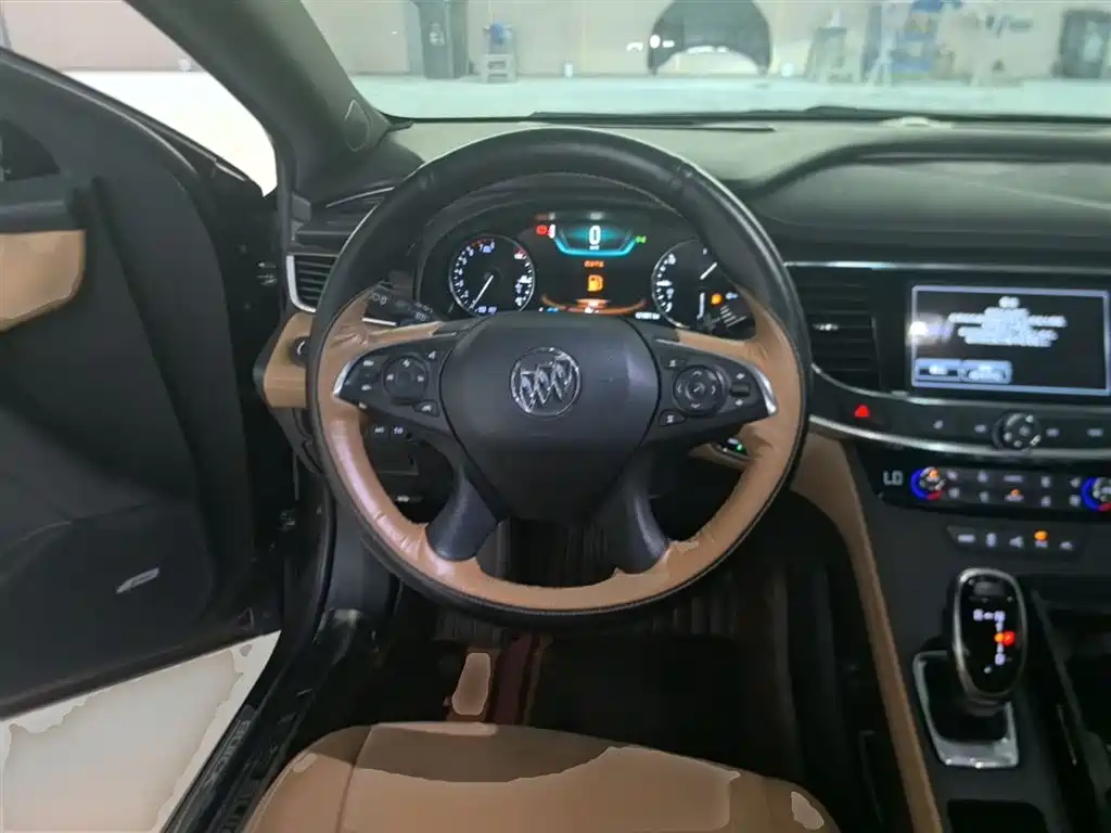 Buick LaCrosse 2018 Model 28T Luxury Edition фото 11