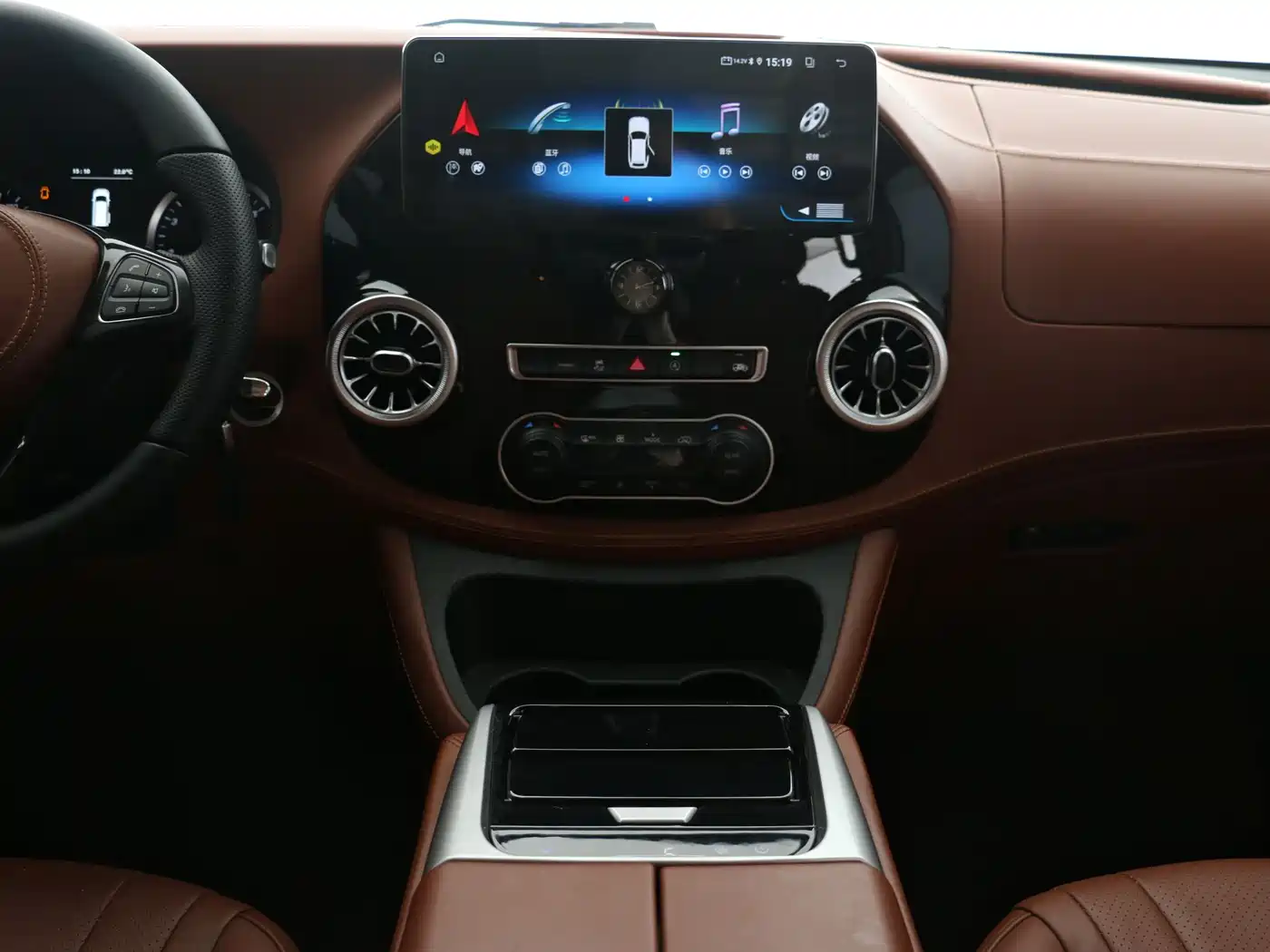 Mercedes-Benz Vito 2021 2.0T Elite 7-Seater фото 14