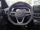 صورة 14 - Volkswagen T-ROC