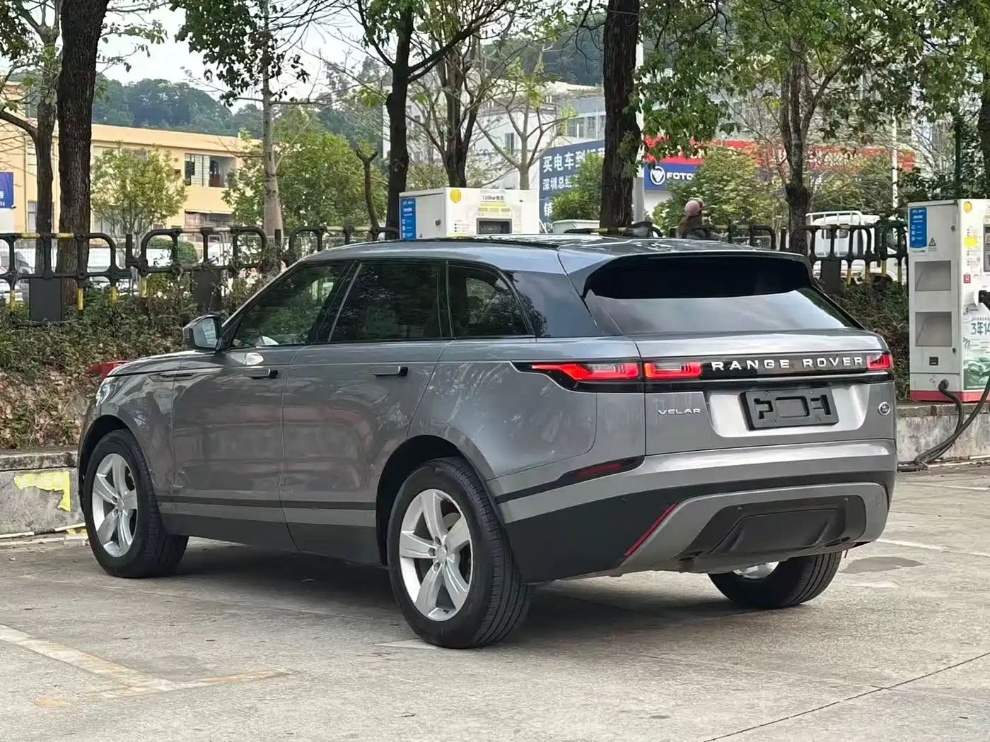 Land Rover Range Rover Velar 2020 P250 фото 6