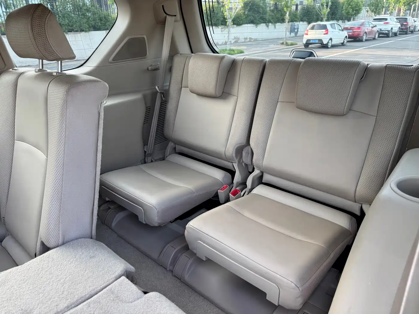 Toyota Prado (Import) 2010 2.7L Automatic Standard фото 10