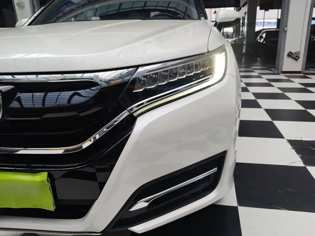 Honda UR-V 2018 2017 370TURBO 2WD Premium Edition China V