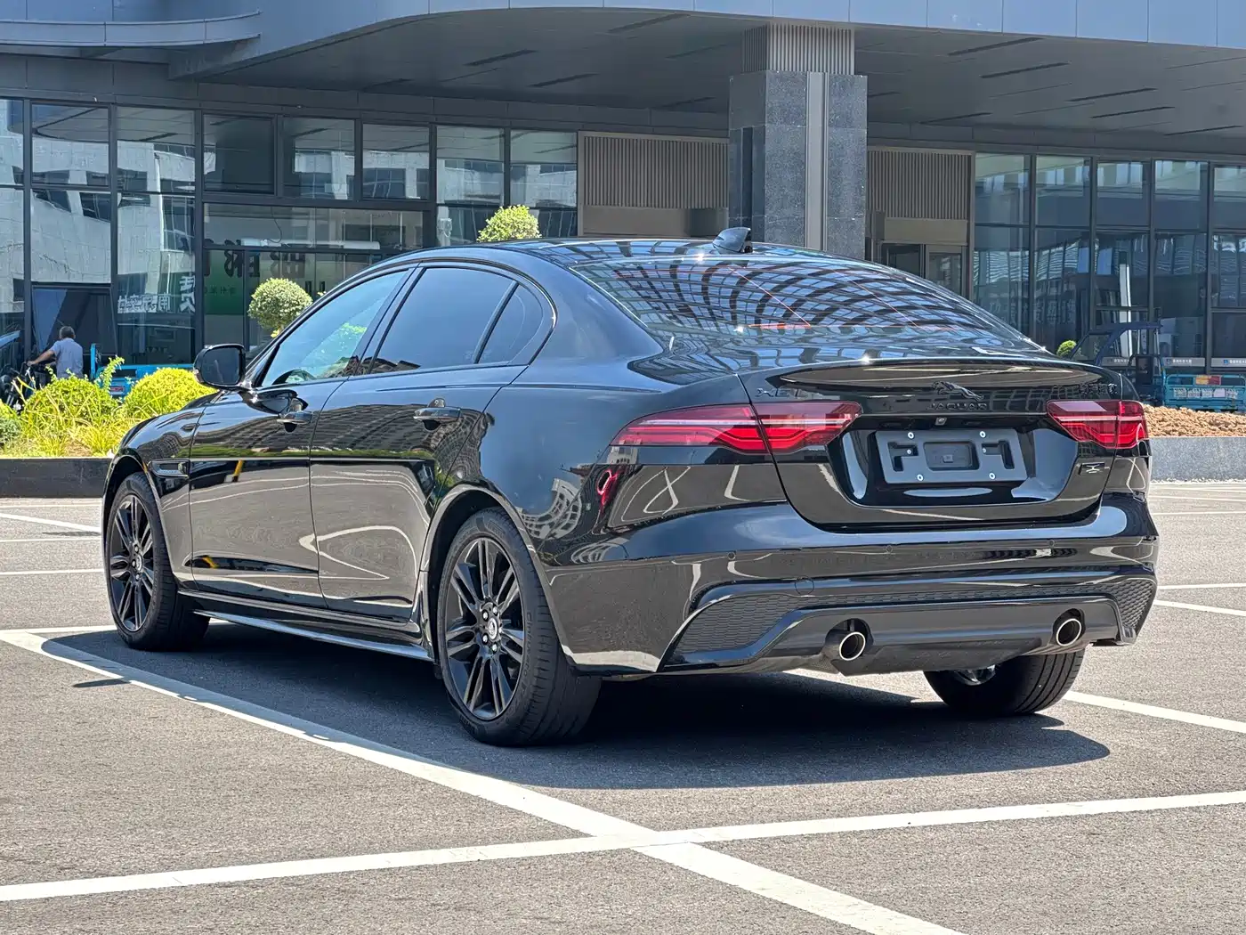 2025 Jaguar XEL