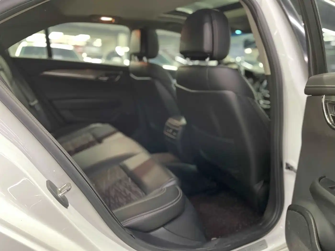 Cadillac ATS-L 2017 28T Technology фото 10