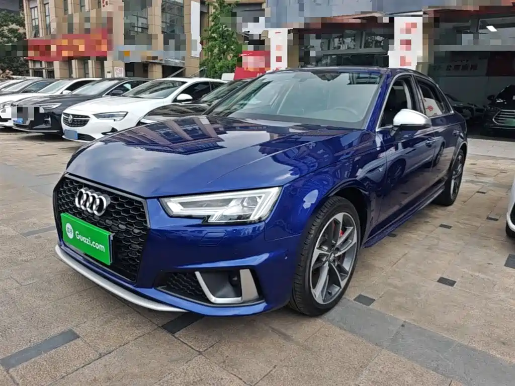 Audi A4L 2019 40 TFSI Fashion (China VI)