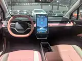 Photo 11 - Nezha Auto Nezha V