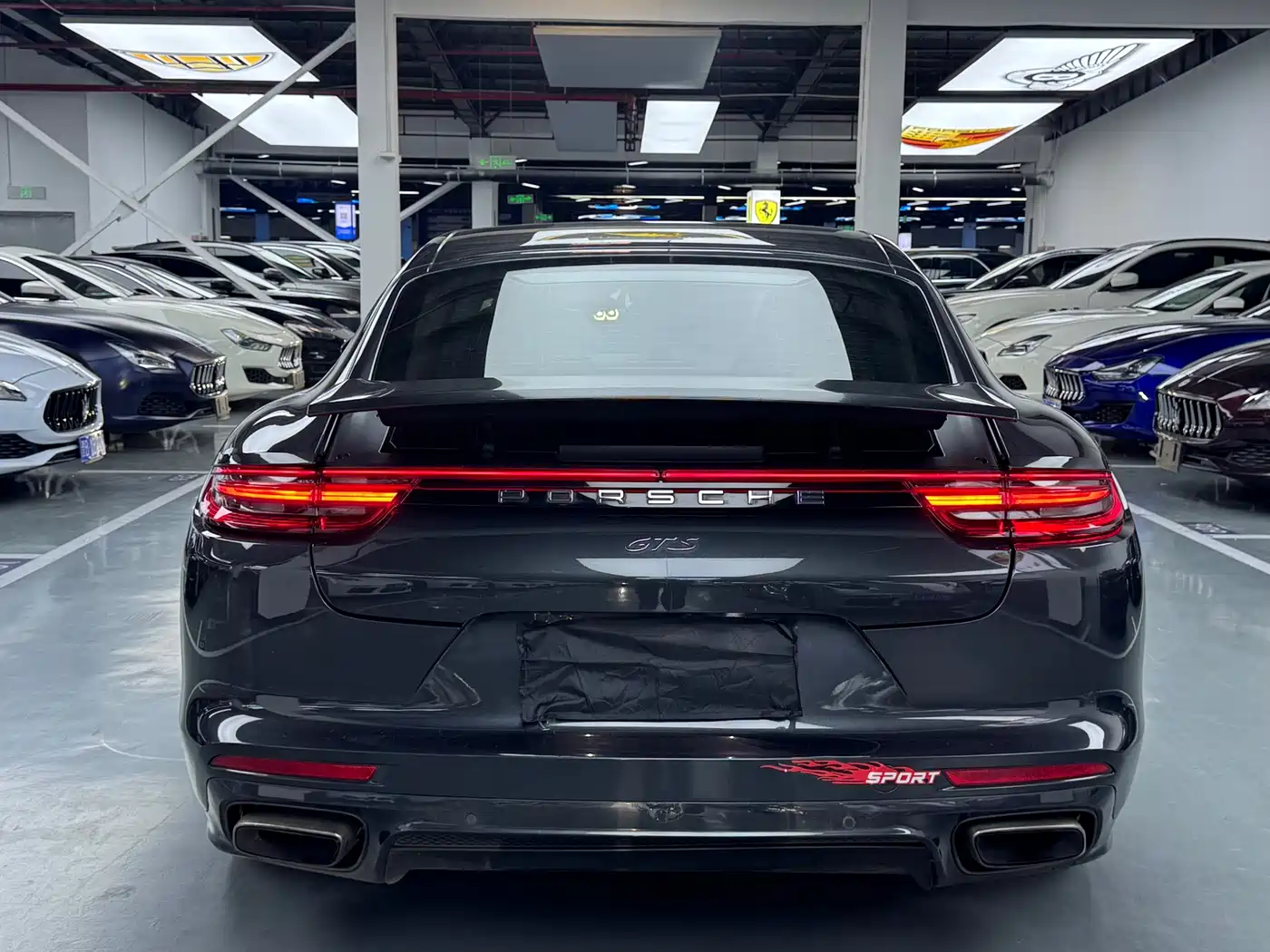Porsche Panamera 2017 Panamera 3.0T фото 24