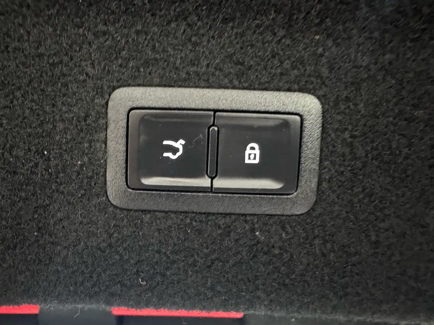 Hongqi H9 2020 2.0T Smart Connection Qi Chang Edition фото 11