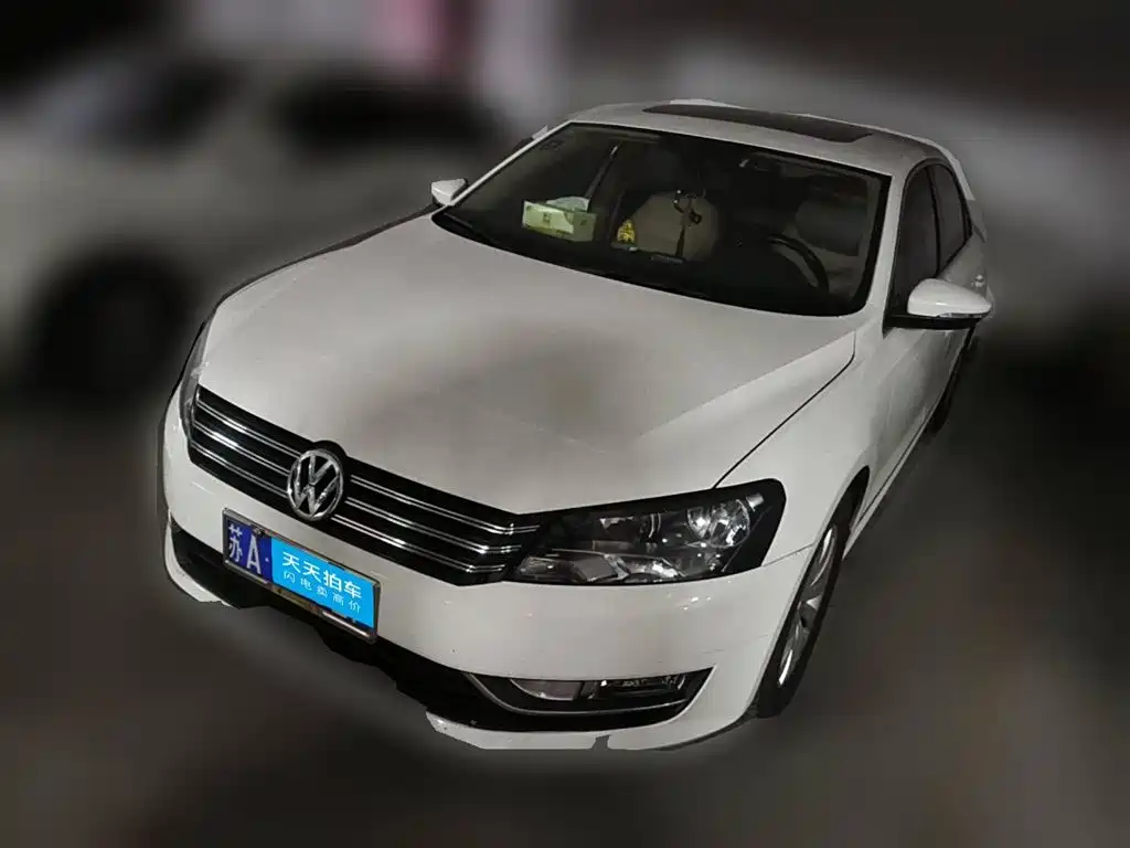 Photo 1 - Volkswagen Passat