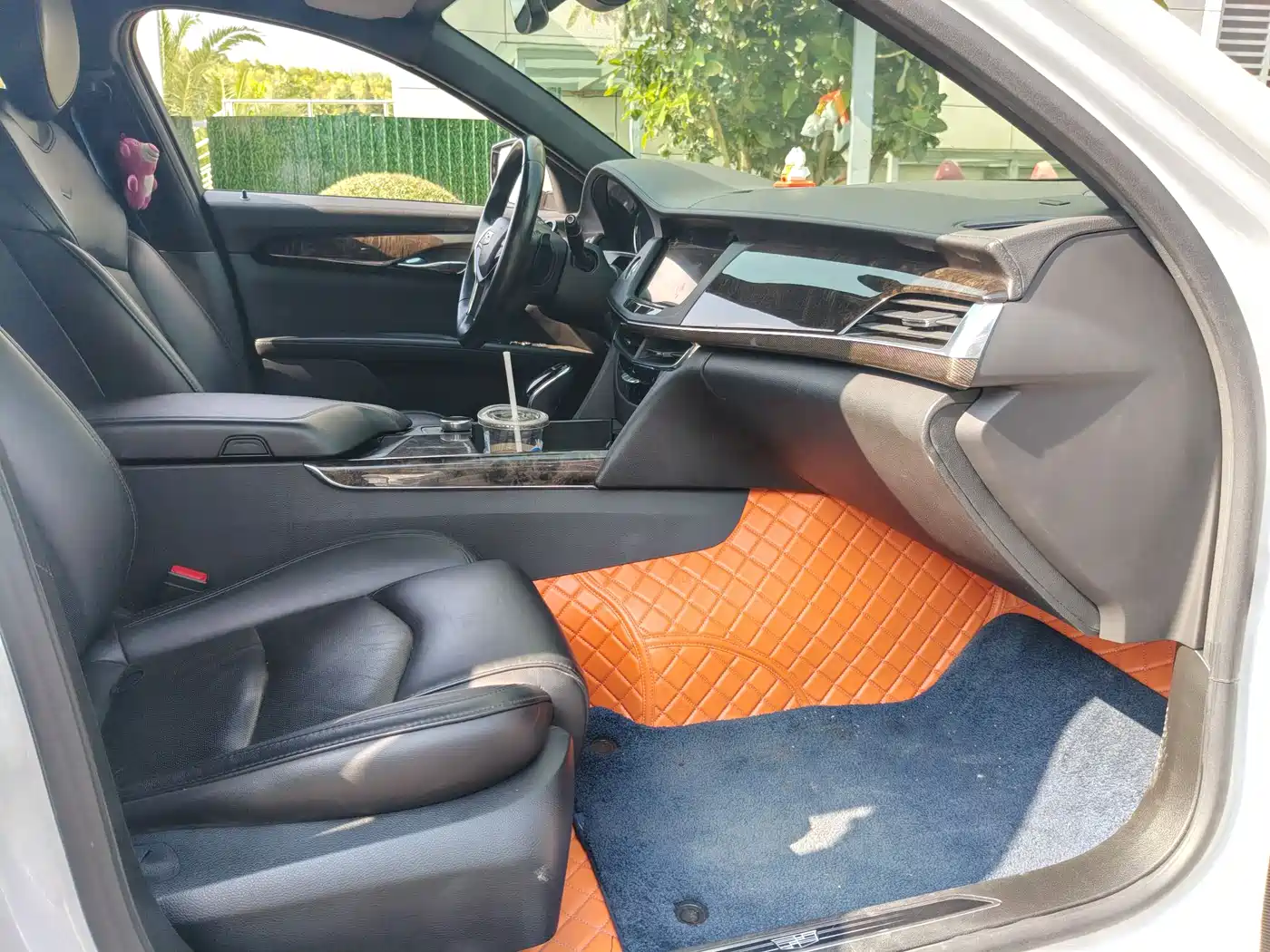 Cadillac CT6 2021 28T Luxury фото 38