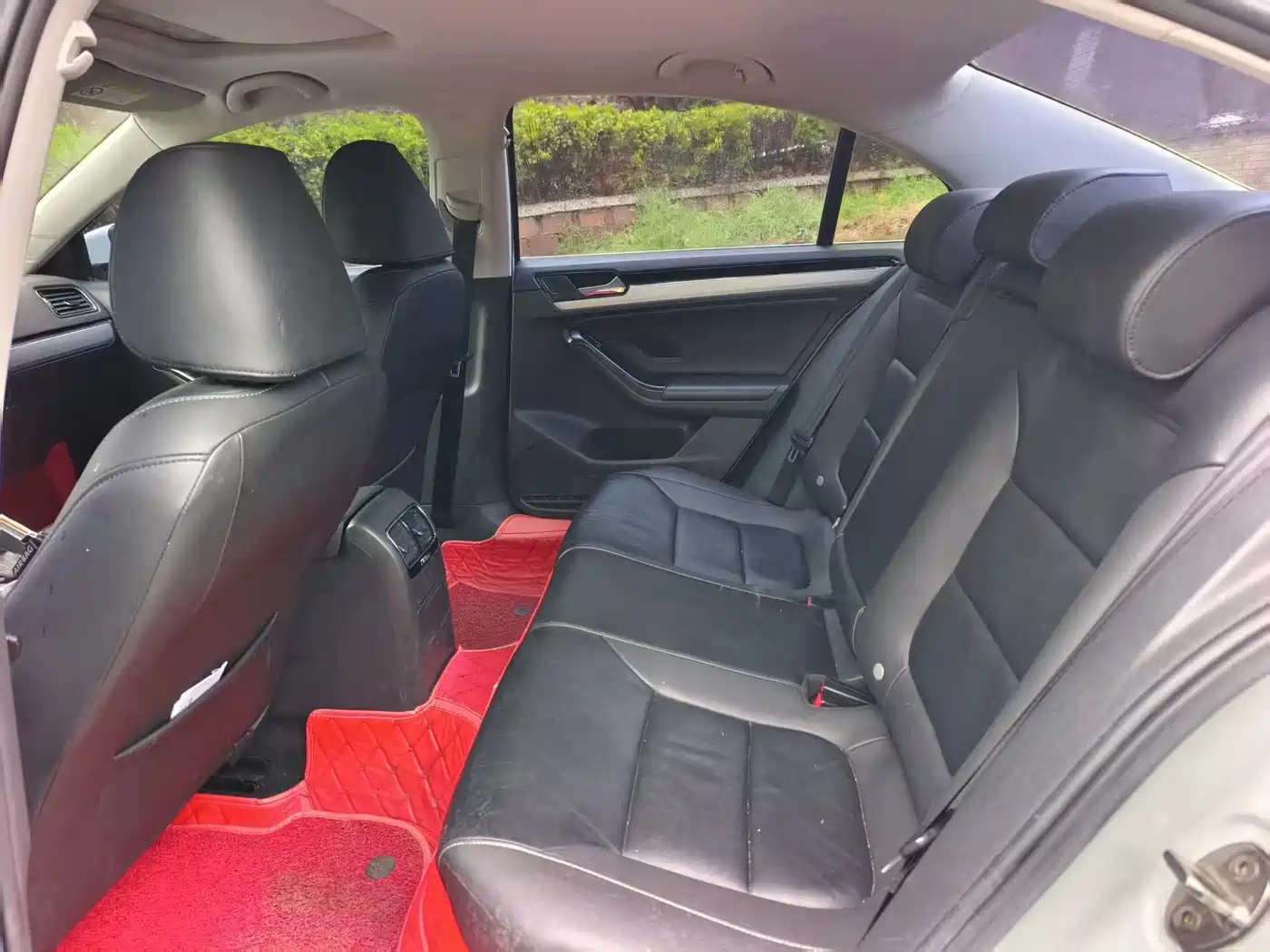 Volkswagen Sagitar 2018 1.6L Automatic Comfort фото 6
