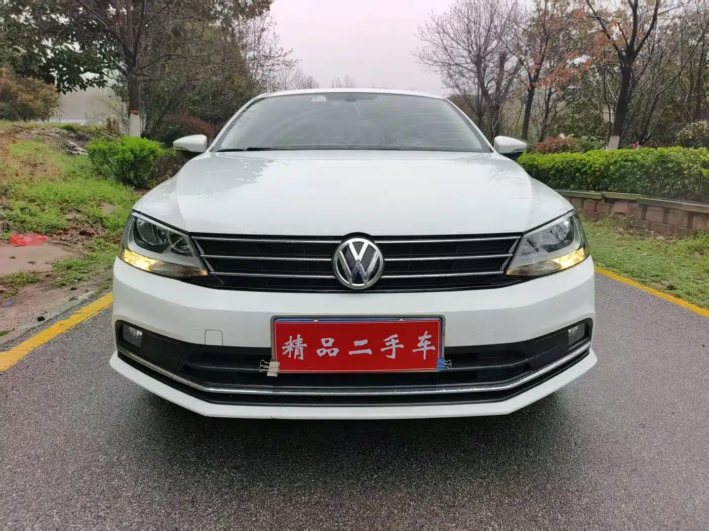 Volkswagen Sagitar 2018 1.6L Automatic Comfort фото 2