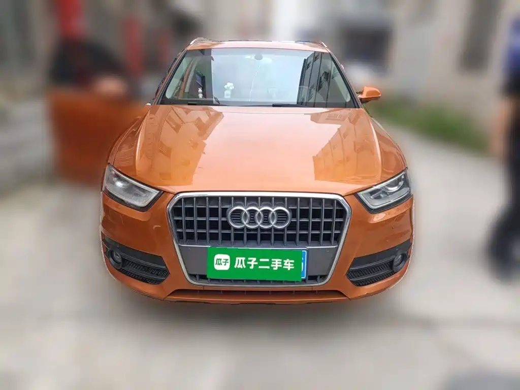 Фото 2 - Audi Q3