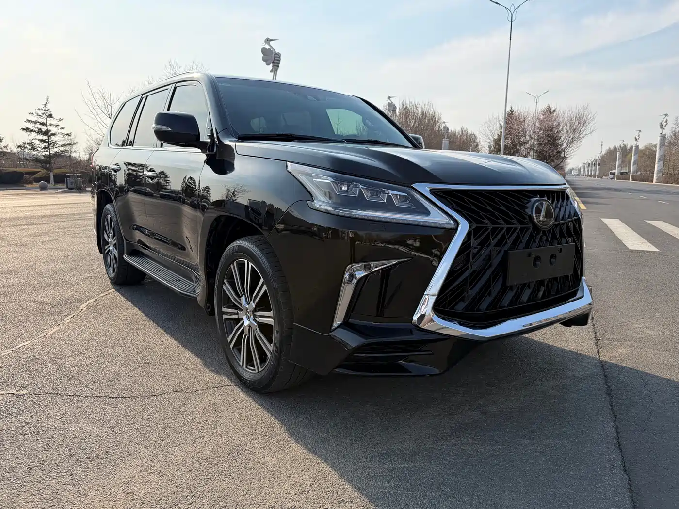 Lexus LX 2019 570 Prestige Luxury Edition фото 3