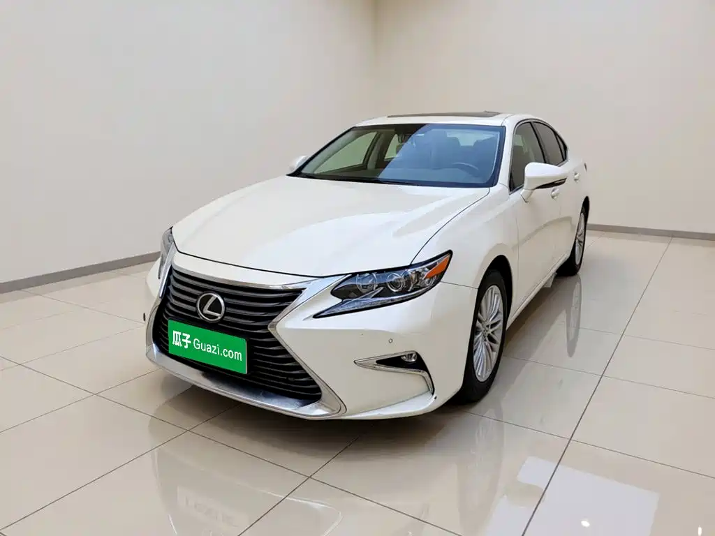 Lexus ES 2015 — пригон из Китая