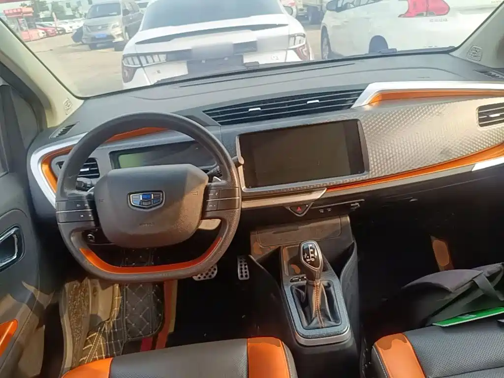 Geely Yuanjing X1 2019 2017 1.3L Auto Player Edition