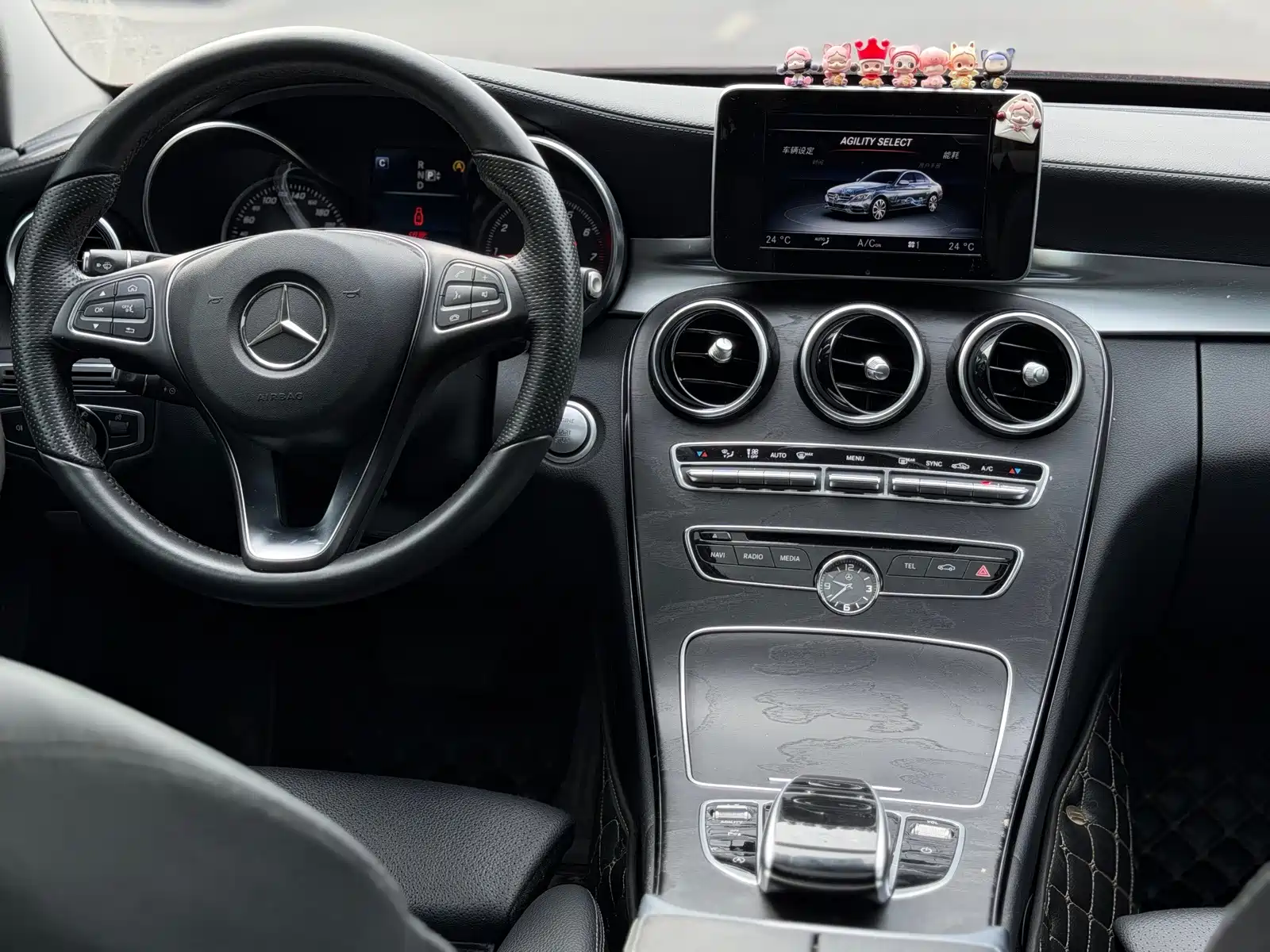 Фото 9 - Mercedes-Benz C-Class