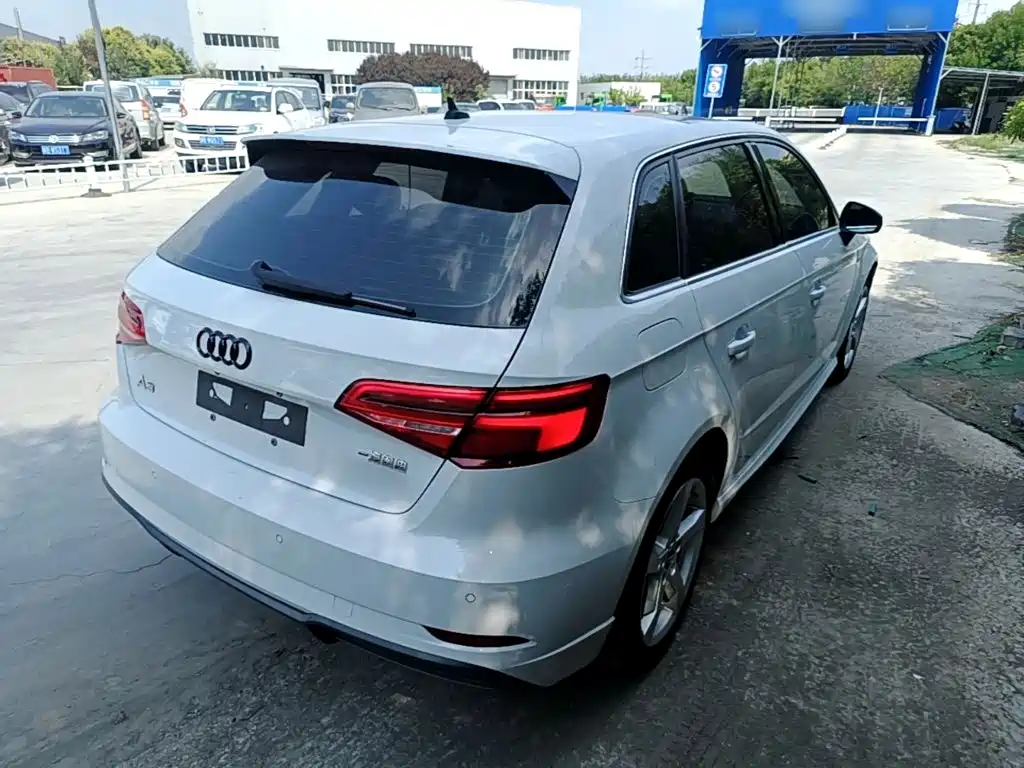 Фото 7 - Audi A3