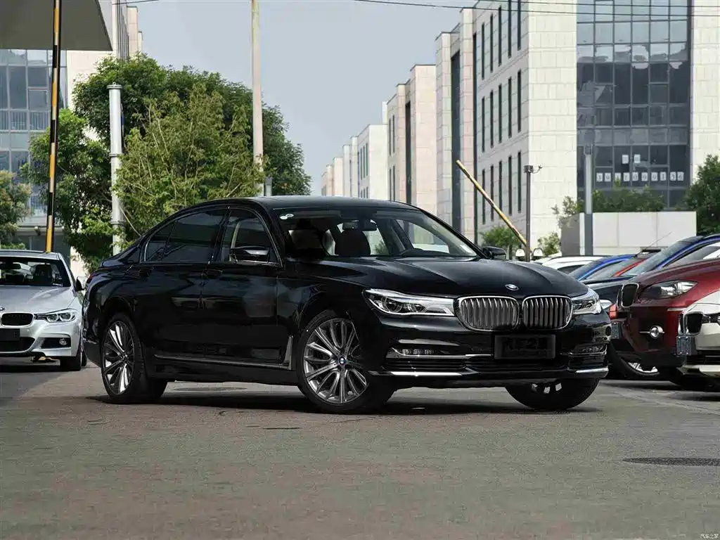 BMW 7 Series 2018 740Li Leading Type Excellence Package