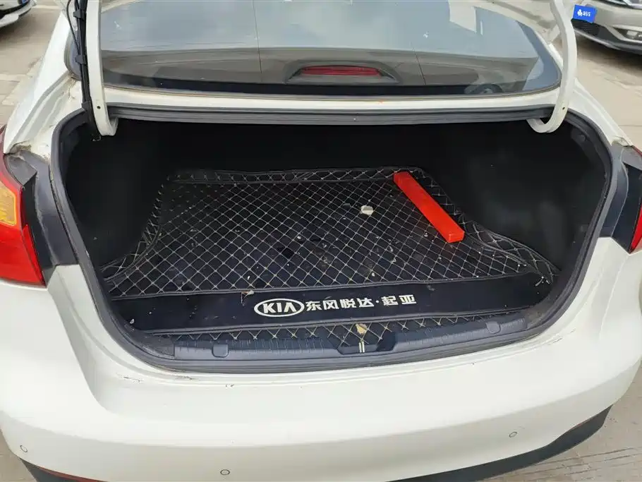 Kia K3 2015 1.6L Automatic DLX фото 4
