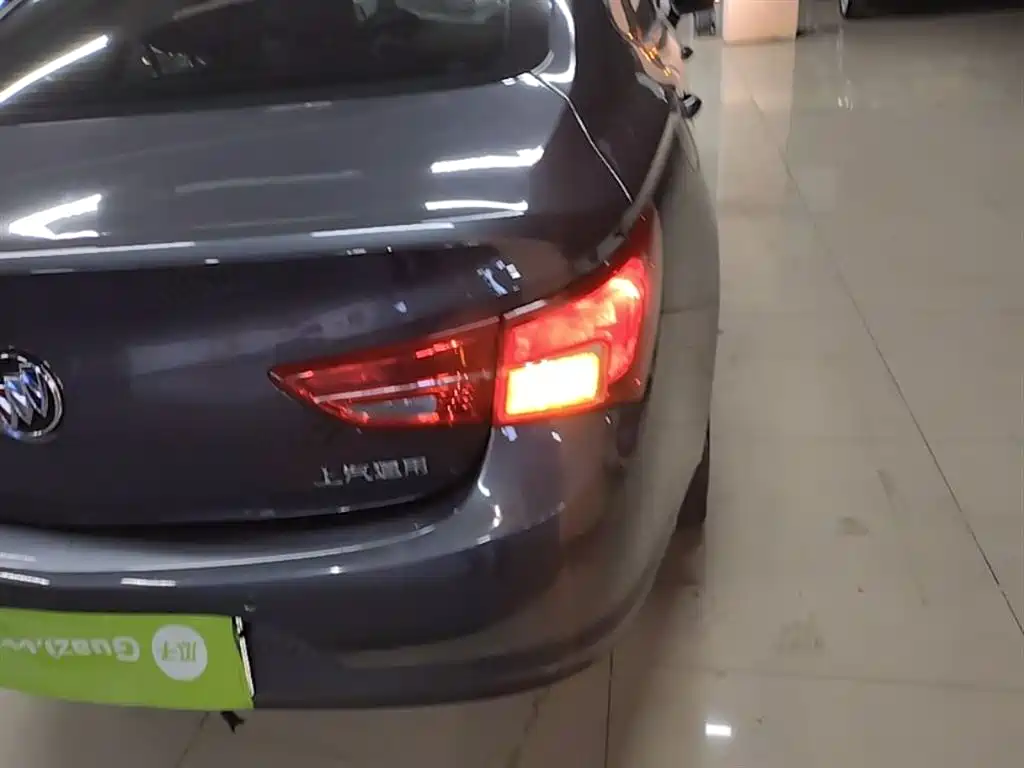 Buick Verano 2018 Sedan 15S Automatic Progressive фото 8