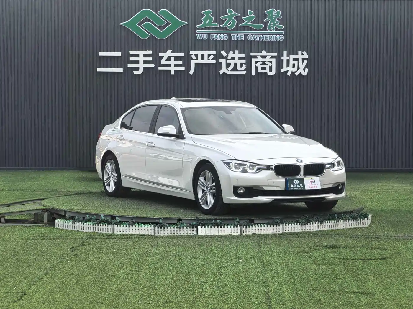 BMW 3 Series 2016 320i Fashion Model фото 3