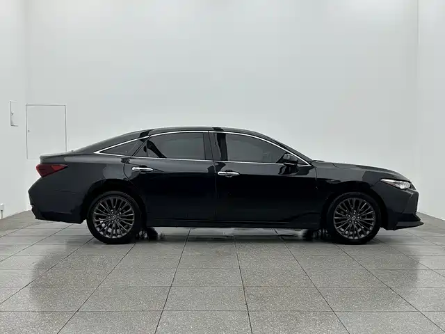 Toyota Avalon 2019 2.0L XLE Premium Edition (China VI) фото 7