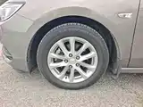 Фото 23 - Buick GL6