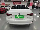Photo 6 - Volkswagen Sagitar