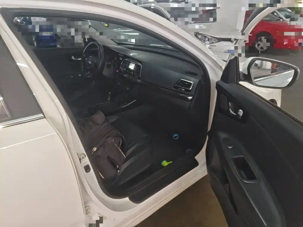 Kia K4 2015 2014 1.6T Automatic Turbo