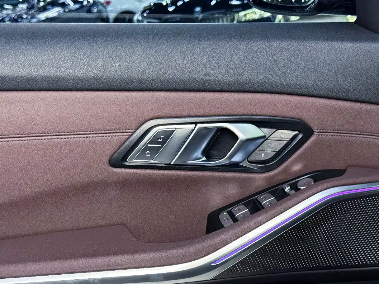 BMW 3 Series 2021 325Li M Sport Package фото 10