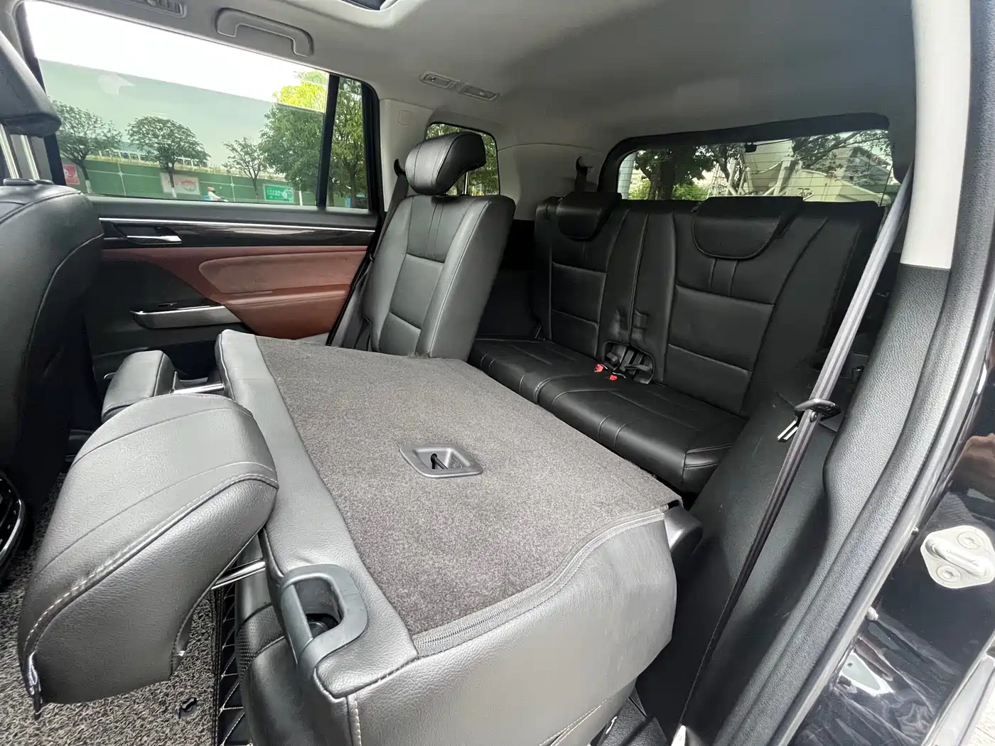 GAC Trumpchi Trumpchi GS8 2017 320T 2WD Luxury Smart Connect (7-seater) фото 18