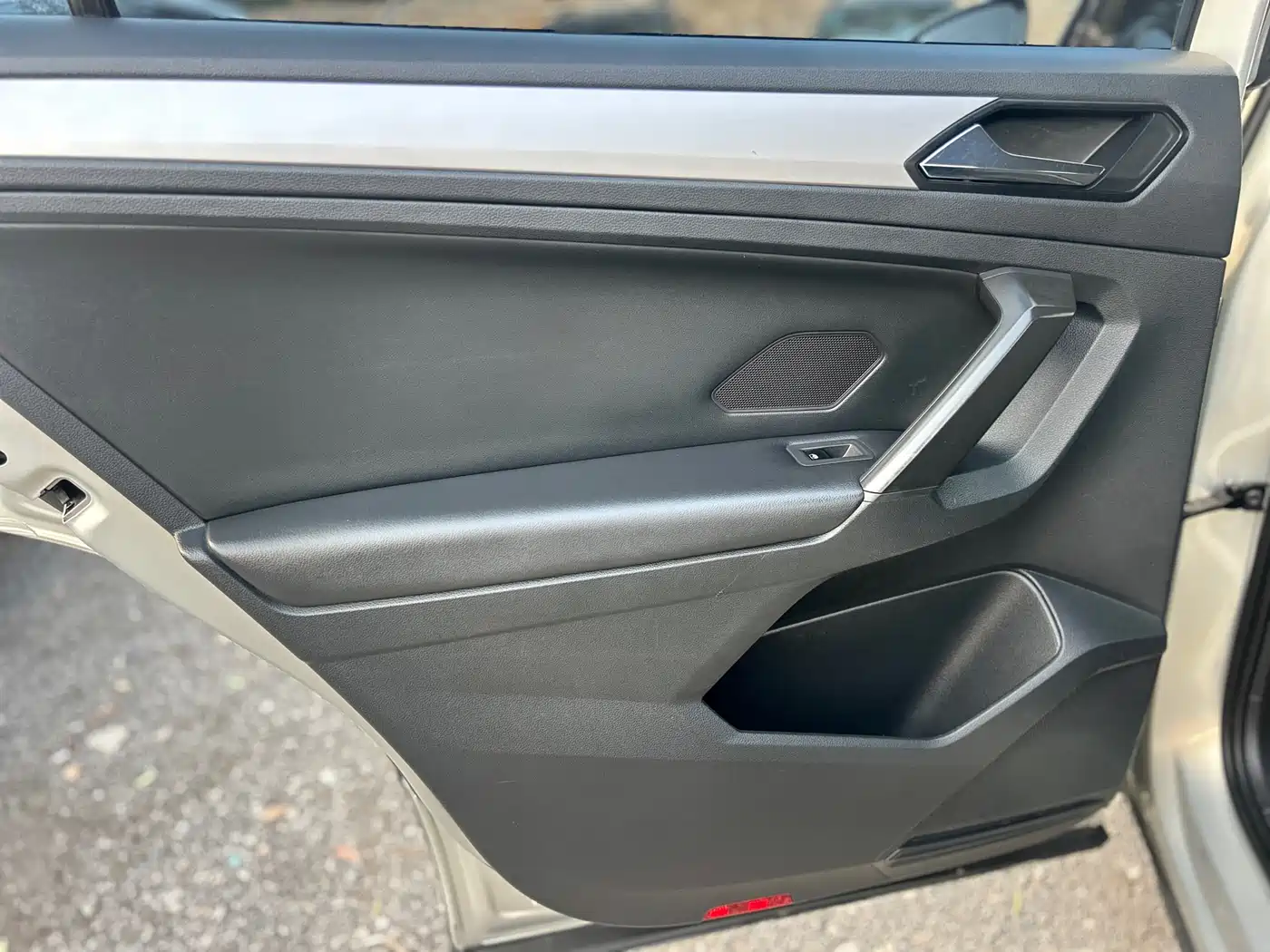 Volkswagen Tiguan L 2017 330TSI Automatic 2WD Trend Edition фото 37
